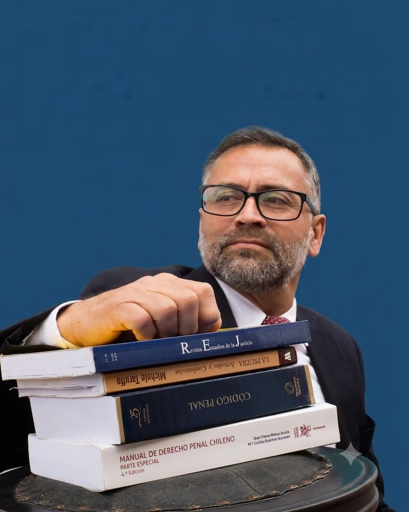 Ignacio Barrientos Pardo, autor de La expulsión de extranjeros en Chile
